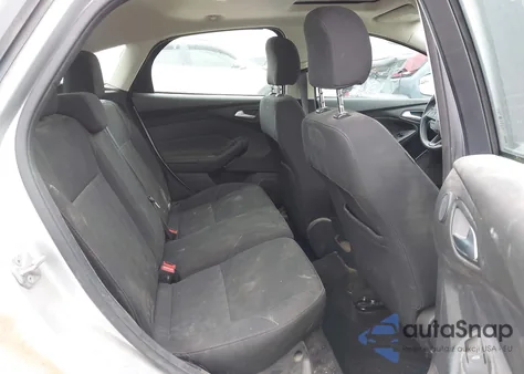 2017 Ford Focus Sel z USA, uszkodzony, nr VIN 1FADP3M28HL332519